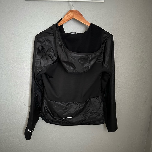 Woman’s The North Face Winter Warm 1/4 Zip Jacket - Picture 4 of 4